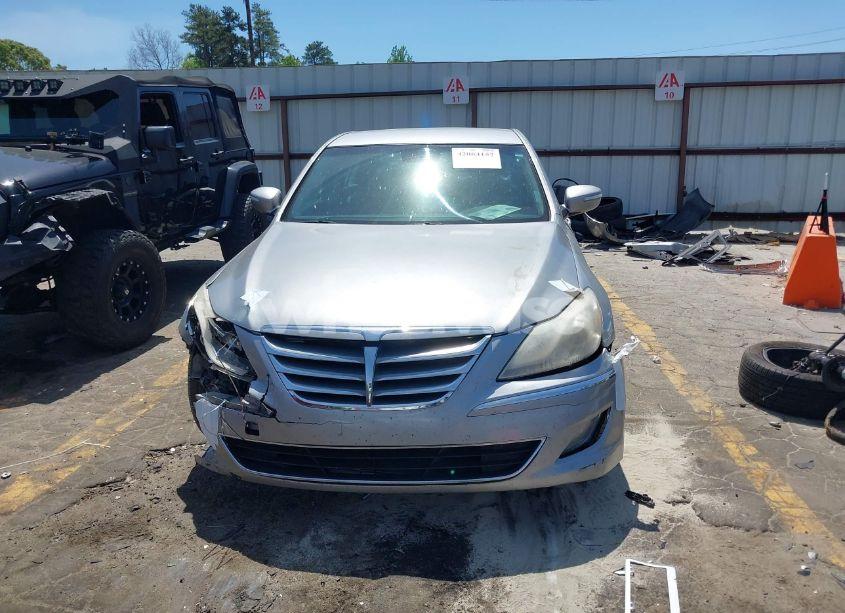 Photo 12 of 2013 Hyundai Genesis 3.8 (VIN KMHGC4DD7DU249903)