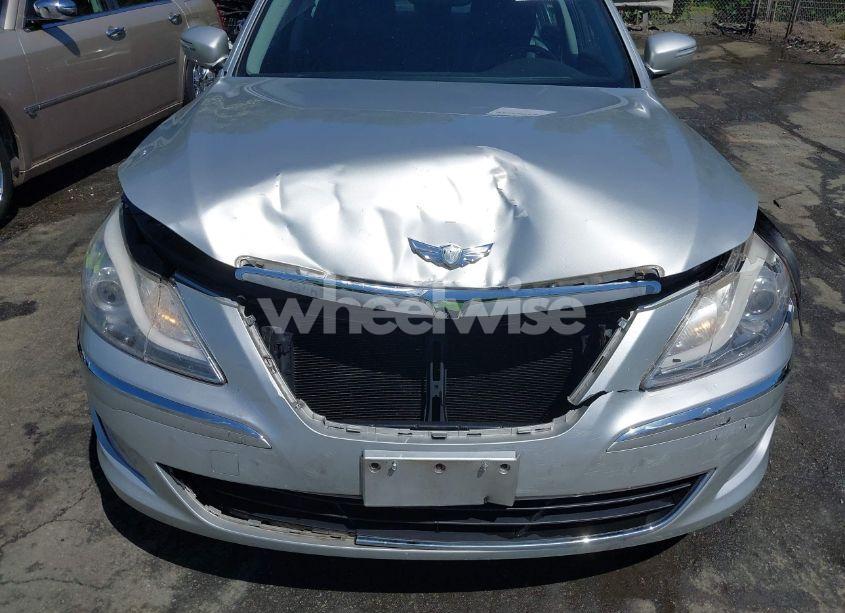 Photo 6 of 2013 Hyundai Genesis 3.8 (VIN KMHGC4DD8DU222547)