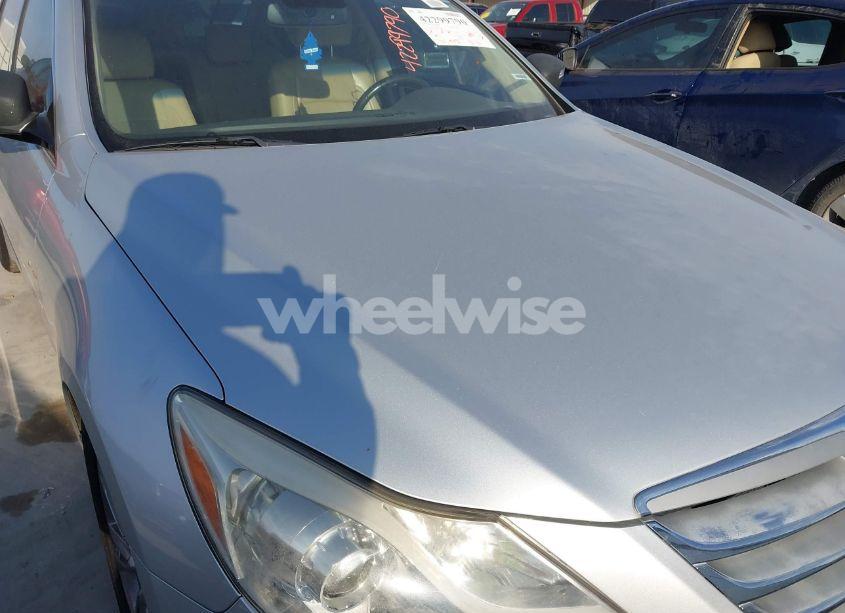 Photo 6 of 2013 Hyundai Genesis 3.8 (VIN KMHGC4DD8DU235184)