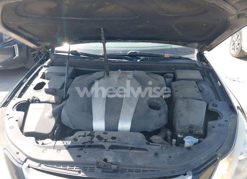 Photo 10 of 2013 Hyundai Genesis 3.8 (VIN KMHGC4DD8DU243348)