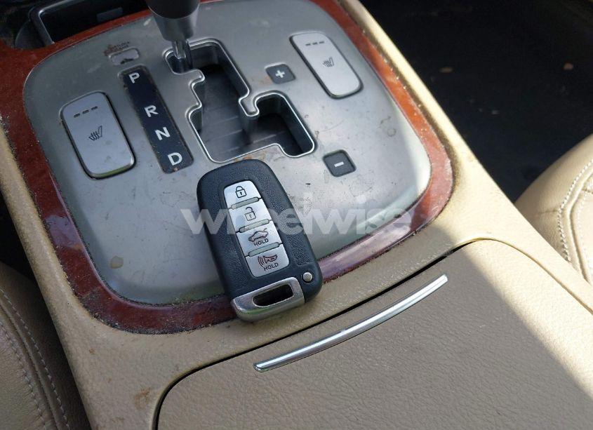 Photo 11 of 2013 Hyundai Genesis 3.8 (VIN KMHGC4DD8DU243348)