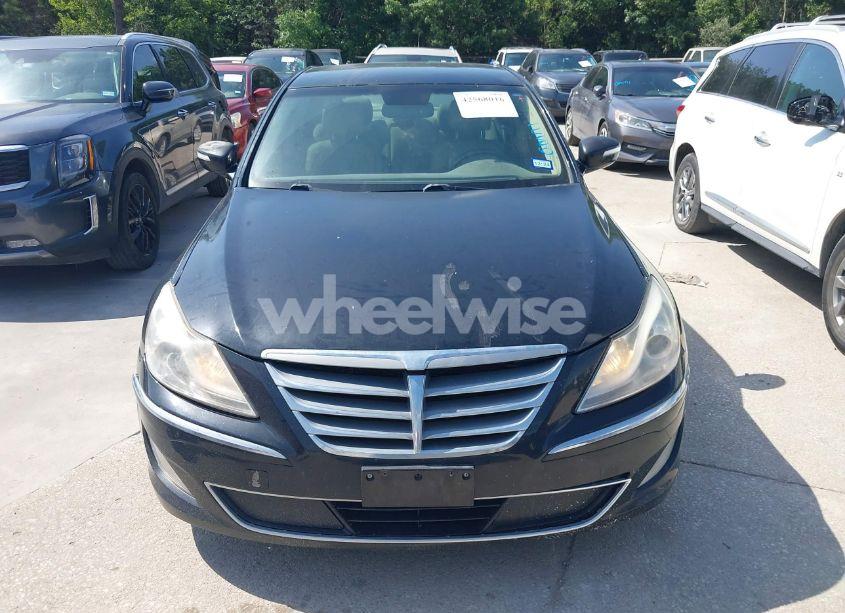 Photo 6 of 2013 Hyundai Genesis 3.8 (VIN KMHGC4DD8DU243348)