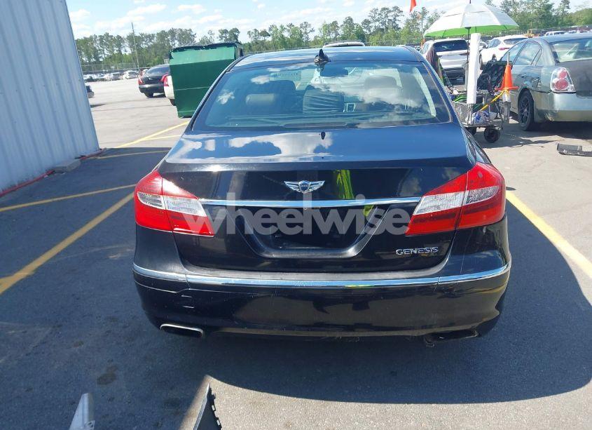 Photo 17 of 2013 Hyundai Genesis 3.8 (VIN KMHGC4DD9DU221312)