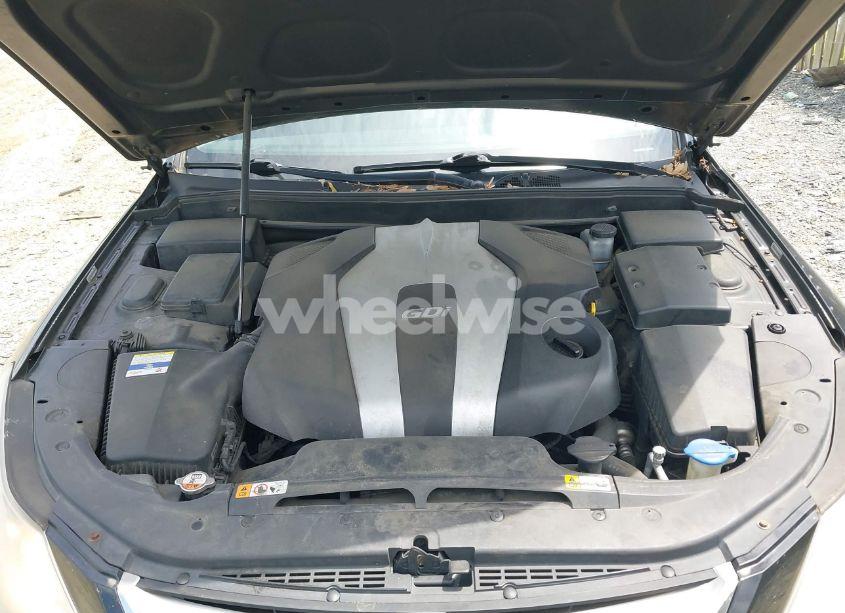 Photo 10 of 2012 Hyundai Genesis 3.8 (VIN KMHGC4DDXCU181420)