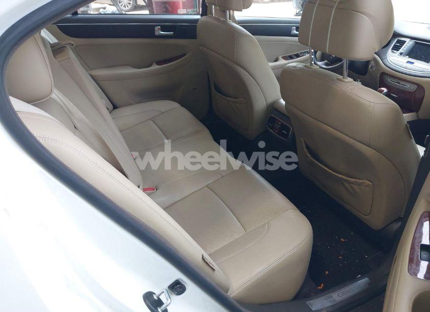 Photo 8 of 2013 Hyundai Genesis 3.8 (VIN KMHGC4DDXDU237728)