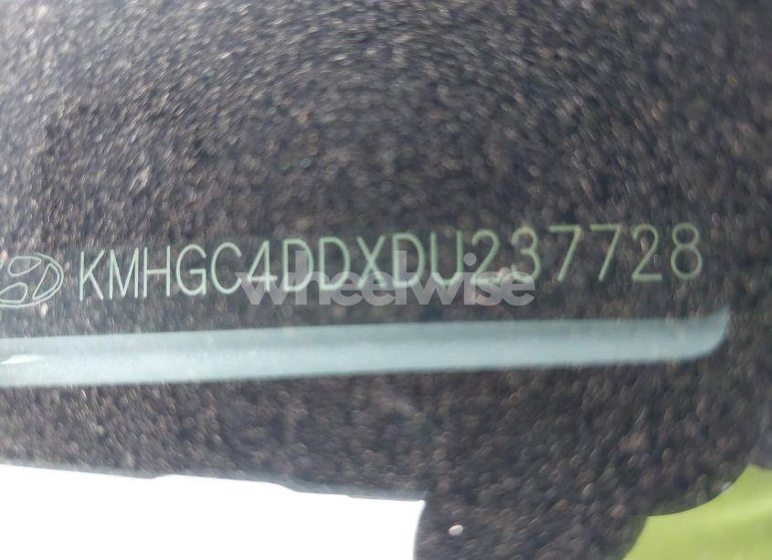 Photo 9 of 2013 Hyundai Genesis 3.8 (VIN KMHGC4DDXDU237728)