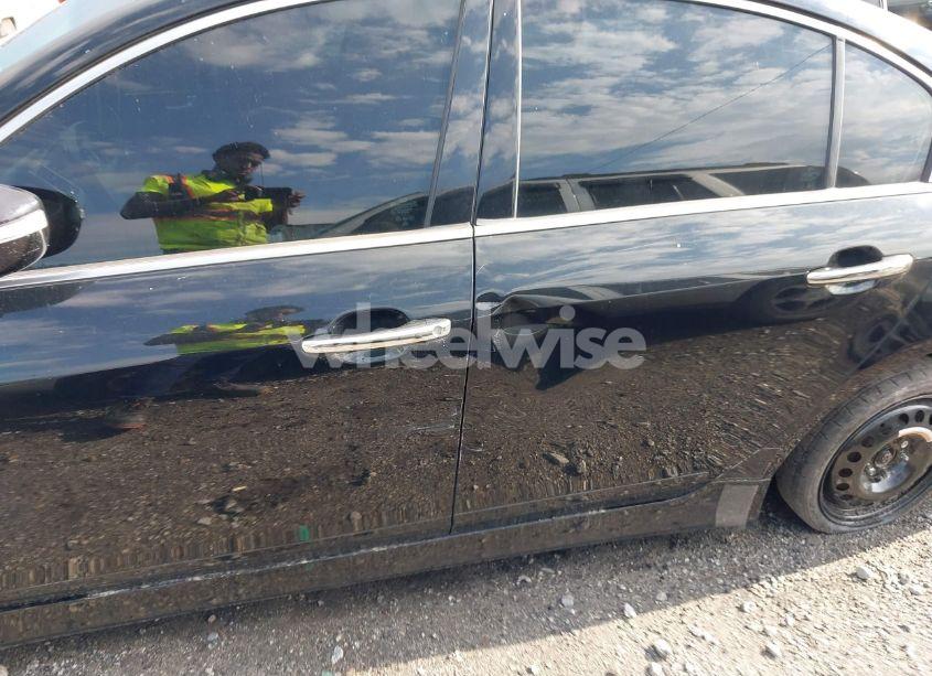 Photo 17 of 2013 Hyundai Genesis 3.8 (VIN KMHGC4DDXDU252889)