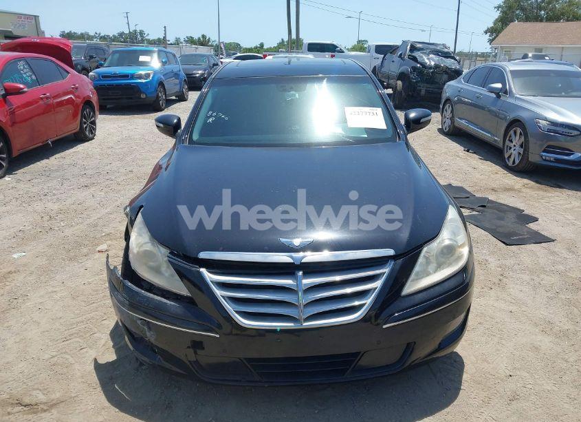 Photo 12 of 2011 Hyundai Genesis 4.6 (VIN KMHGC4DF0BU131917)