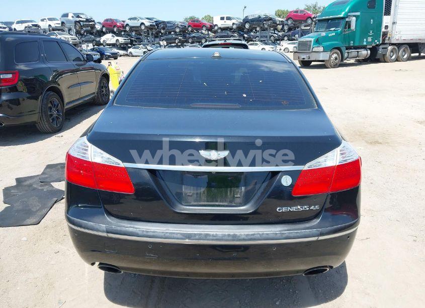 Photo 16 of 2011 Hyundai Genesis 4.6 (VIN KMHGC4DF0BU131917)