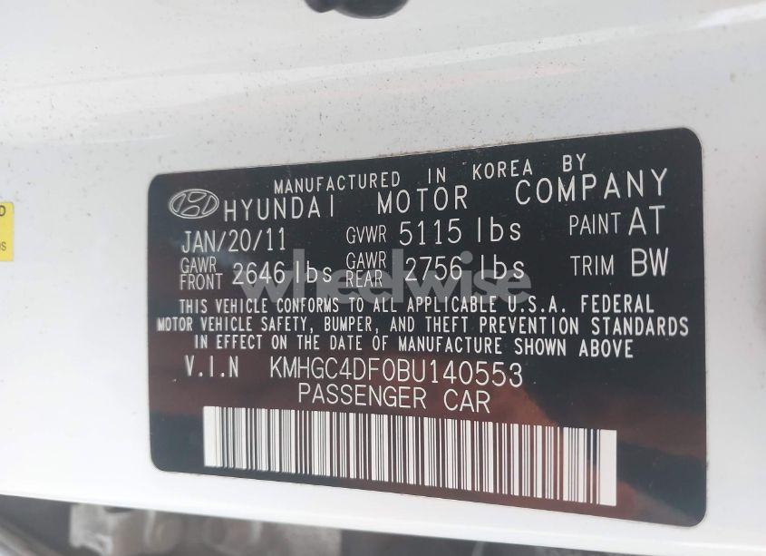 Photo 9 of 2011 Hyundai Genesis 4.6 (VIN KMHGC4DF0BU140553)