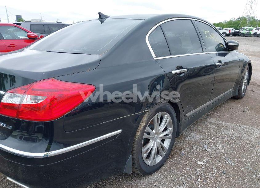 Photo 6 of 2012 Hyundai Genesis 4.6 (VIN KMHGC4DF6CU198054)