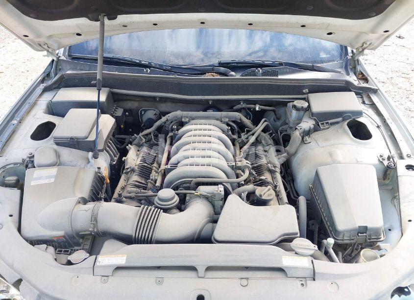 Photo 10 of 2011 Hyundai Genesis 4.6 (VIN KMHGC4DF9BU121998)