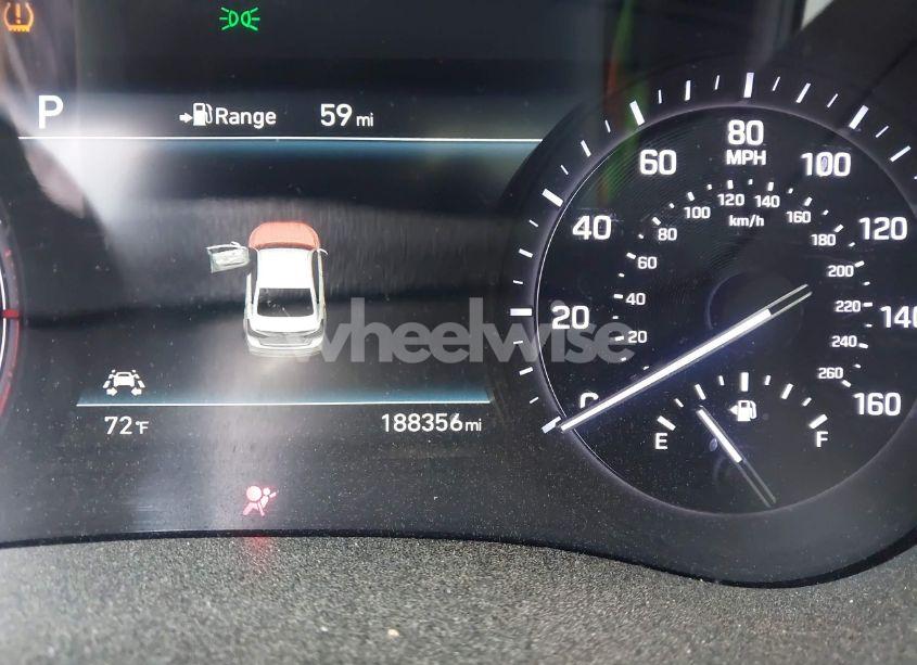 Photo 15 of 2018 Genesis G80 3.3T SPORT (VIN KMHGN4JB7JU262479)