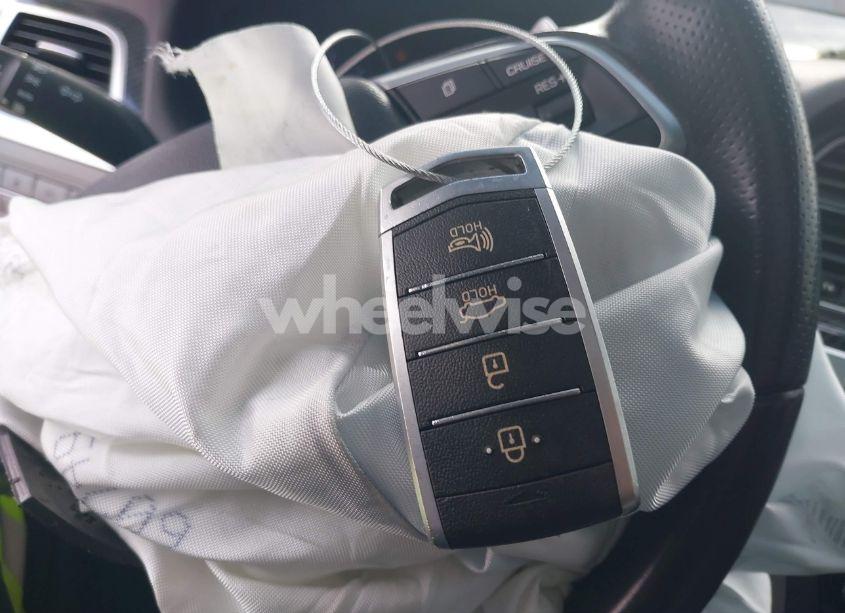 Photo 11 of 2019 Genesis G80 3.8 (VIN KMHGN4JE0KU292418)