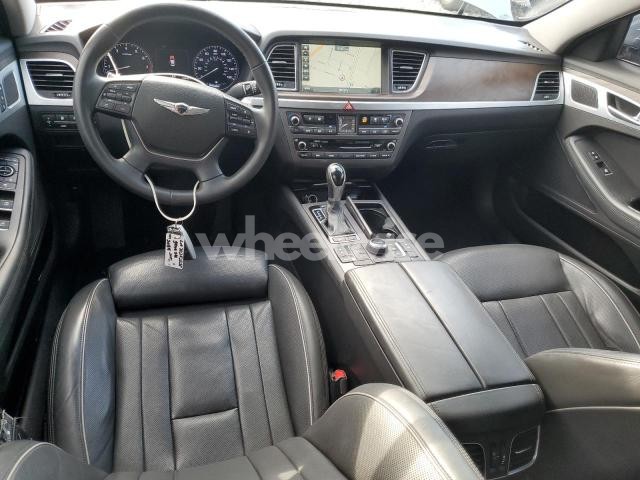 Photo 4 of 2017 GENESIS G80 BASE N/A (VIN KMHGN4JE1HU172085)