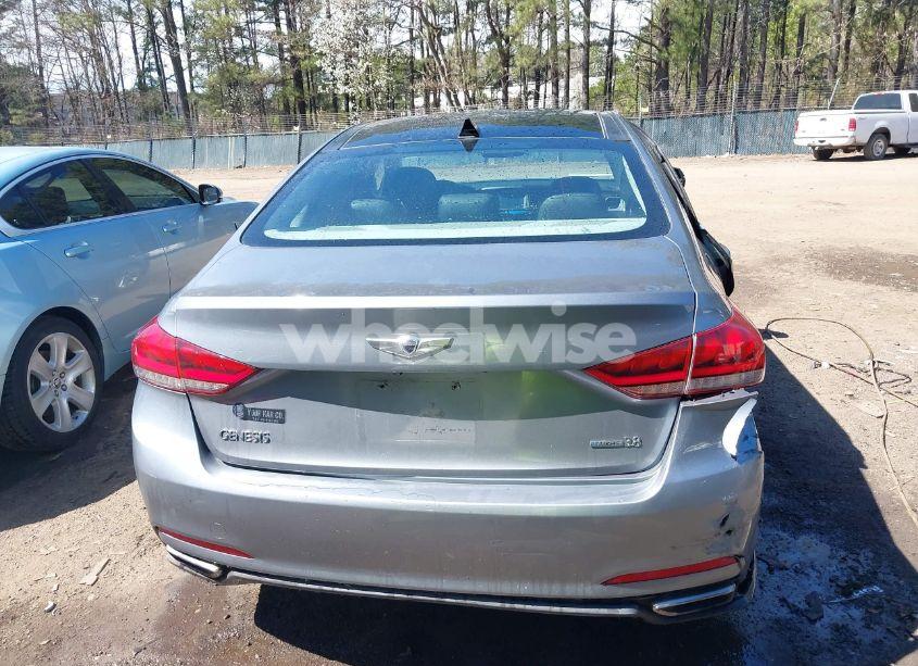 Photo 16 of 2015 Hyundai Genesis 3.8 (VIN KMHGN4JE2FU037498)