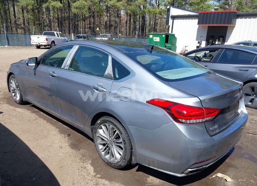 Photo 3 of 2015 Hyundai Genesis 3.8 (VIN KMHGN4JE2FU037498)