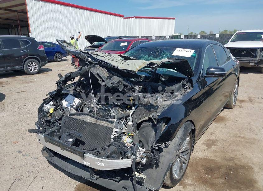 Photo 2 of 2018 Genesis G80 3.8 (VIN KMHGN4JE2JU227746)