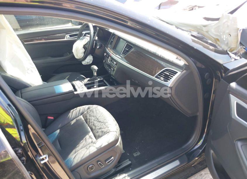 Photo 5 of 2018 Genesis G80 3.8 (VIN KMHGN4JE2JU227746)