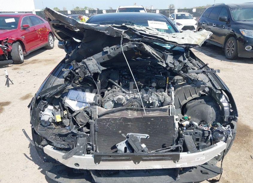 Photo 6 of 2018 Genesis G80 3.8 (VIN KMHGN4JE2JU227746)