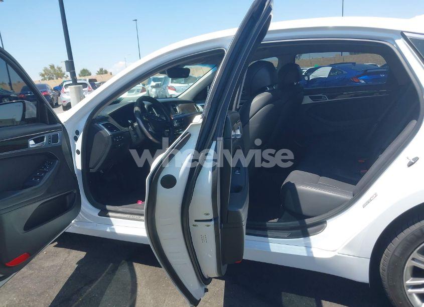 Photo 8 of 2018 Genesis G80 3.8 (VIN KMHGN4JE2JU238858)