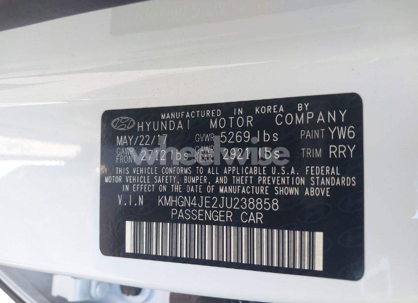 Photo 9 of 2018 Genesis G80 3.8 (VIN KMHGN4JE2JU238858)