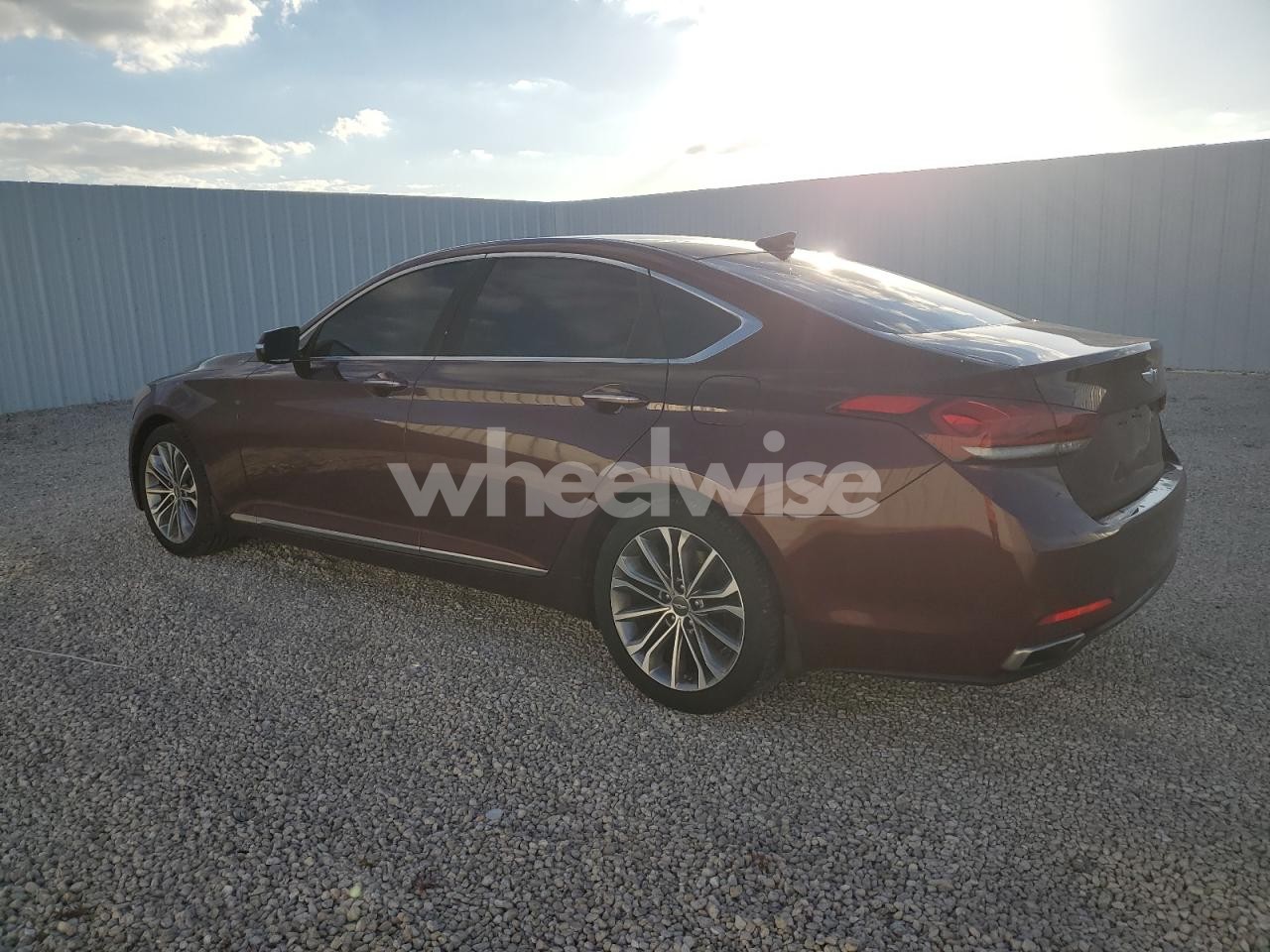 Photo 2 of 2015 HYUNDAI GENESIS 3.8L (VIN KMHGN4JE3FU039759)