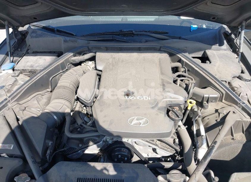 Photo 10 of 2016 Hyundai Genesis 3.8 (VIN KMHGN4JE3GU131049)