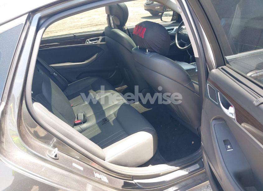 Photo 8 of 2017 Genesis G80 3.8 (VIN KMHGN4JE3HU205815)