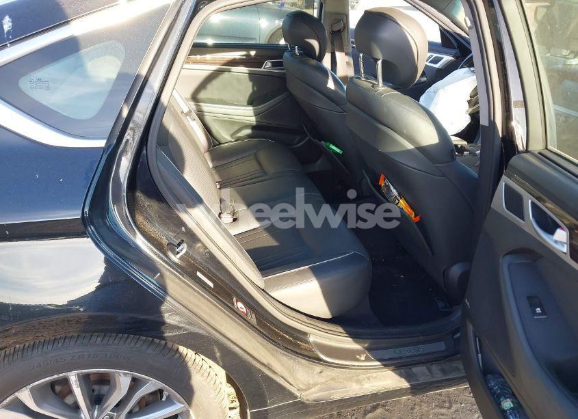 Photo 8 of 2015 Hyundai Genesis 3.8 (VIN KMHGN4JE5FU039746)