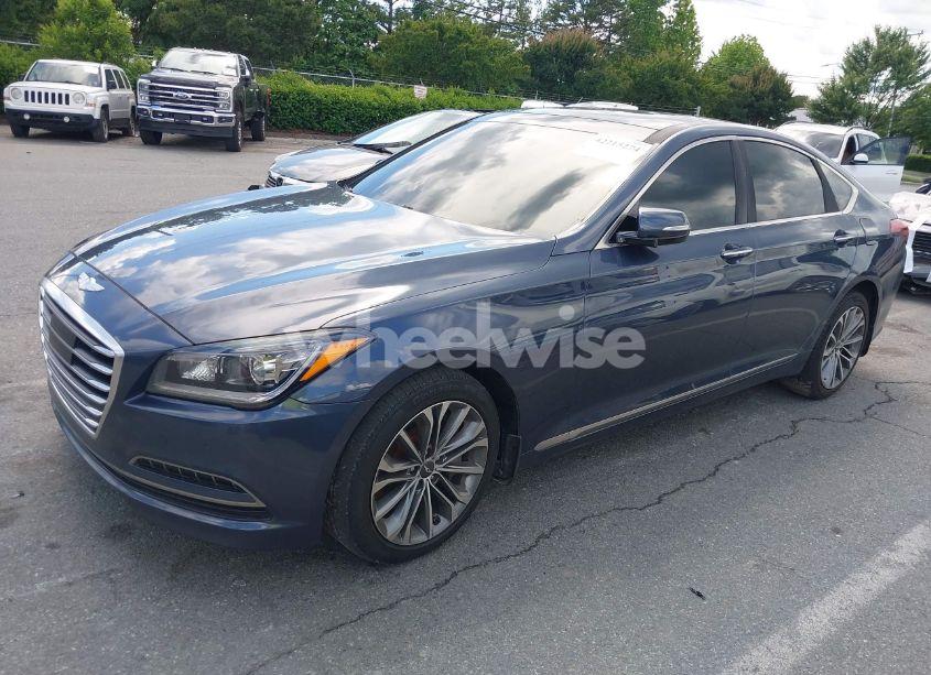 Photo 2 of 2015 Hyundai Genesis 3.8 (VIN KMHGN4JE5FU102618)