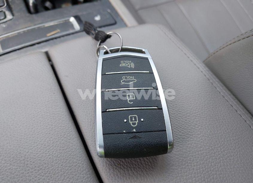 Photo 11 of 2017 Genesis G80 3.8 (VIN KMHGN4JE5HU194946)