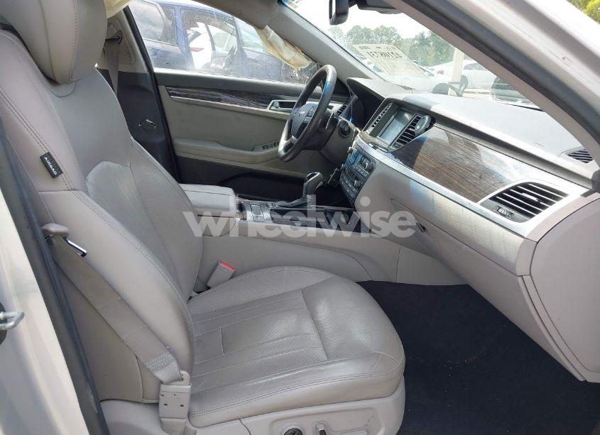 Photo 5 of 2017 Genesis G80 3.8 (VIN KMHGN4JE5HU194946)