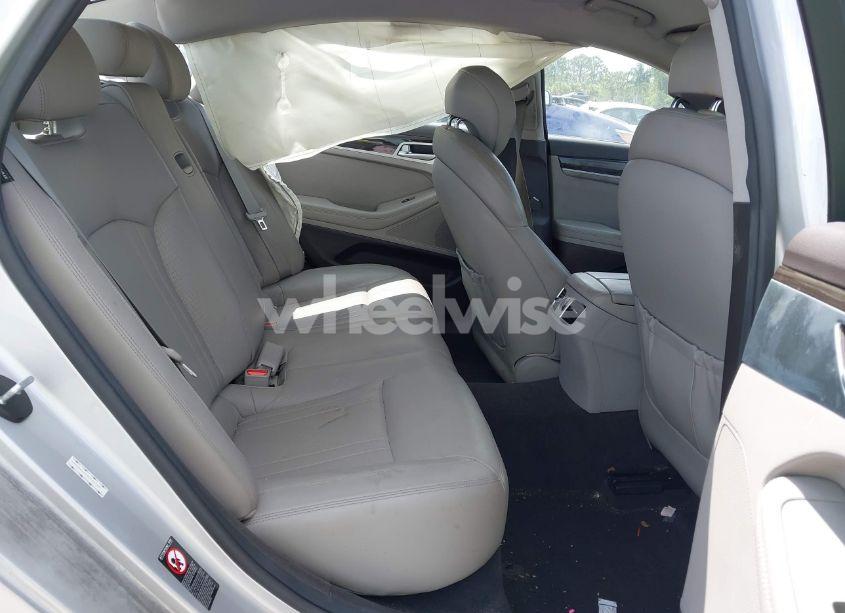 Photo 8 of 2017 Genesis G80 3.8 (VIN KMHGN4JE5HU194946)