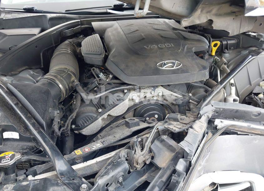 Photo 10 of 2015 Hyundai Genesis 3.8 (VIN KMHGN4JE6FU024513)