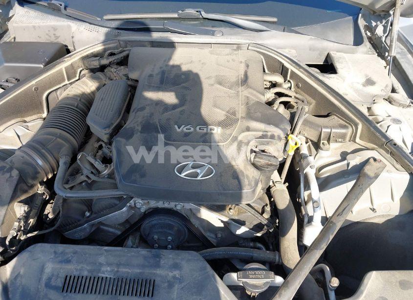Photo 10 of 2016 Hyundai Genesis 3.8 (VIN KMHGN4JE6GU132941)
