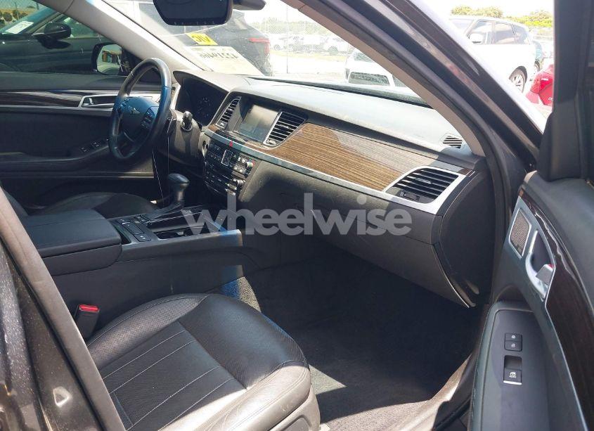 Photo 5 of 2018 Genesis G80 3.8 (VIN KMHGN4JE6JU269143)