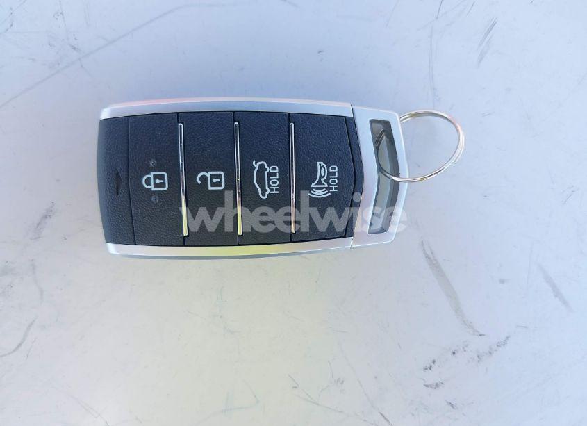 Photo 11 of 2017 Genesis G80 3.8 (VIN KMHGN4JE7HU178165)