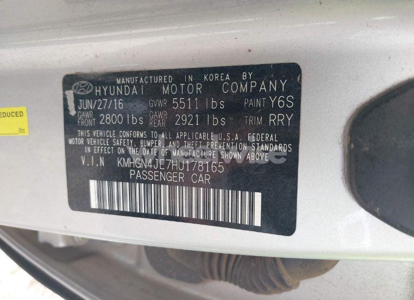 Photo 9 of 2017 Genesis G80 3.8 (VIN KMHGN4JE7HU178165)