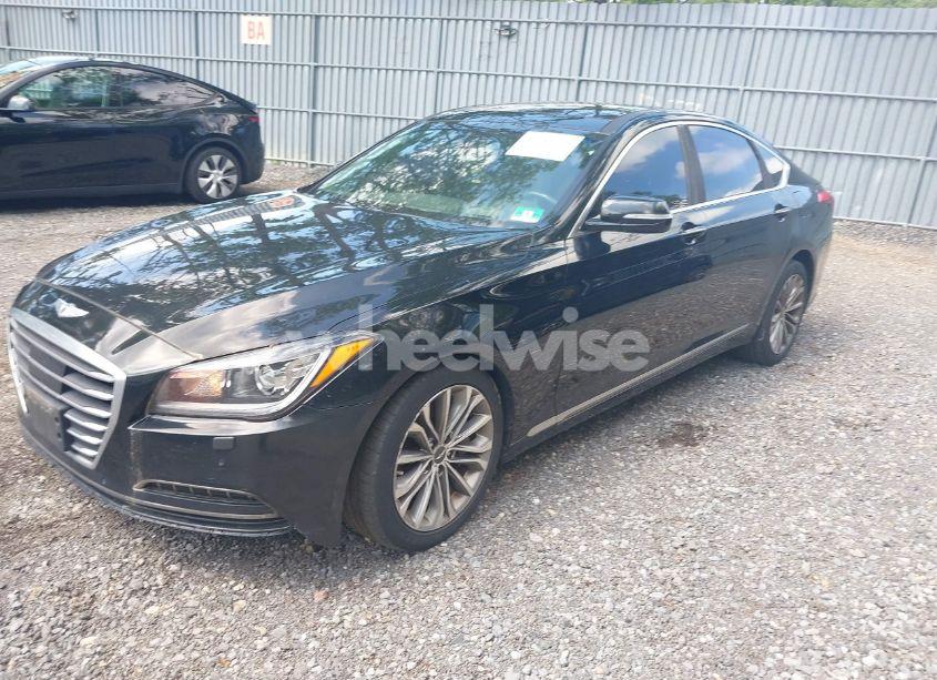 Photo 2 of 2015 Hyundai Genesis 3.8 (VIN KMHGN4JE9FU023078)