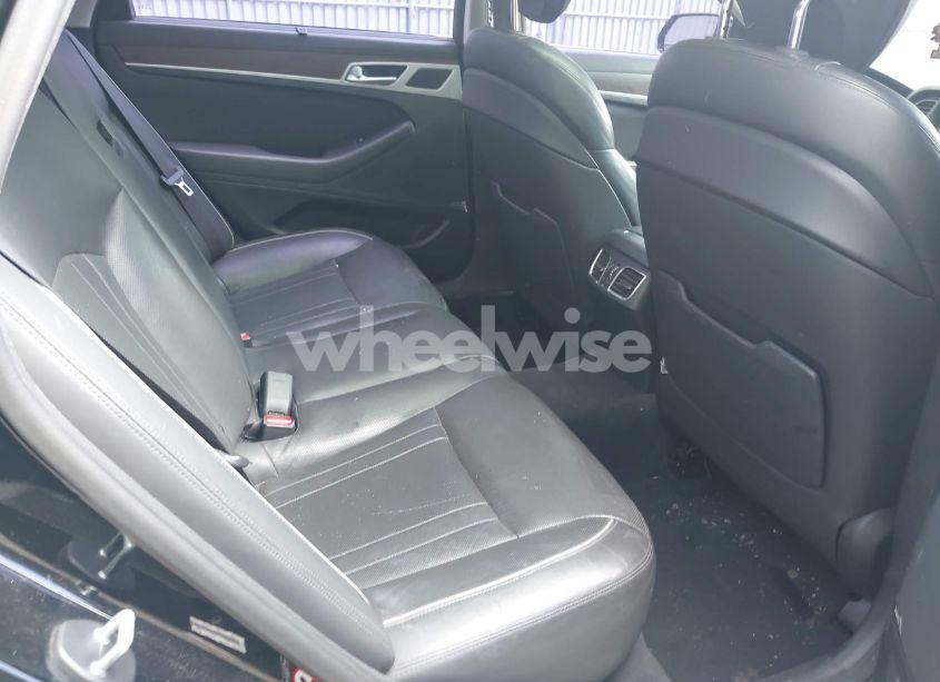 Photo 8 of 2015 Hyundai Genesis 3.8 (VIN KMHGN4JE9FU023078)