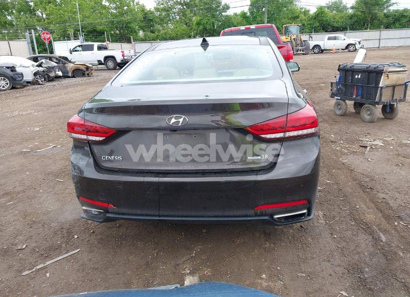 Photo 16 of 2016 Hyundai Genesis 3.8 (VIN KMHGN4JE9GU112683)