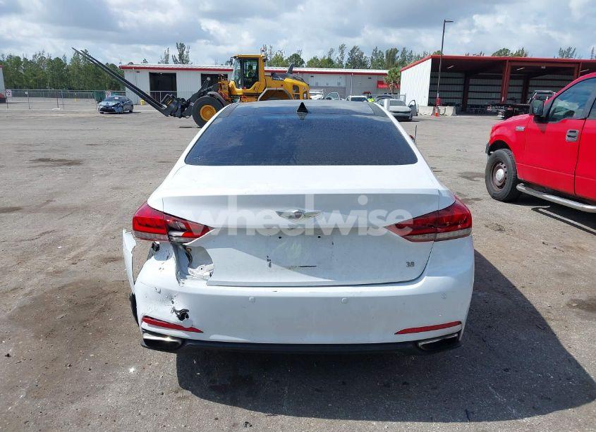 Photo 16 of 2015 Hyundai Genesis 3.8 (VIN KMHGN4JEXFU052363)