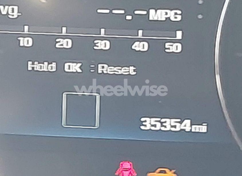 Photo 15 of 2017 Genesis G80 5.0 ULTIMATE (VIN KMHGN4JF5HU199119)