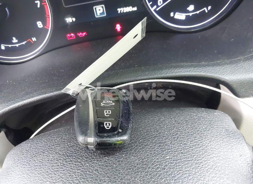 Photo 11 of 2015 Hyundai Genesis 5.0 (VIN KMHGN4JF8FU076458)