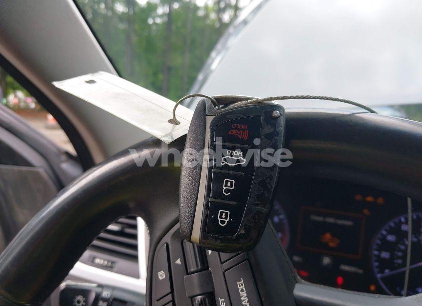 Photo 11 of 2015 Hyundai Genesis 5.0 (VIN KMHGN4JF9FU085203)