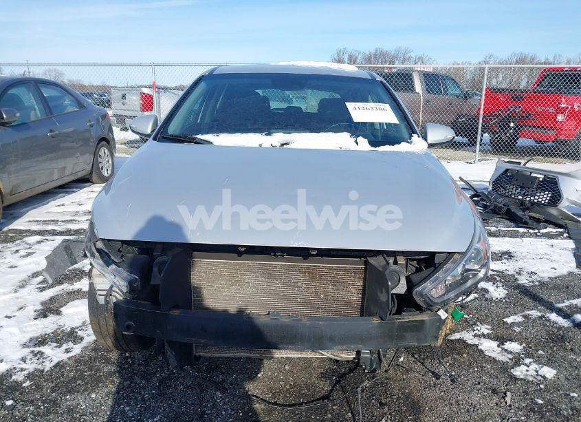 Photo 13 of 2018 Hyundai Elantra GT (VIN KMHH35LE2JU024806)