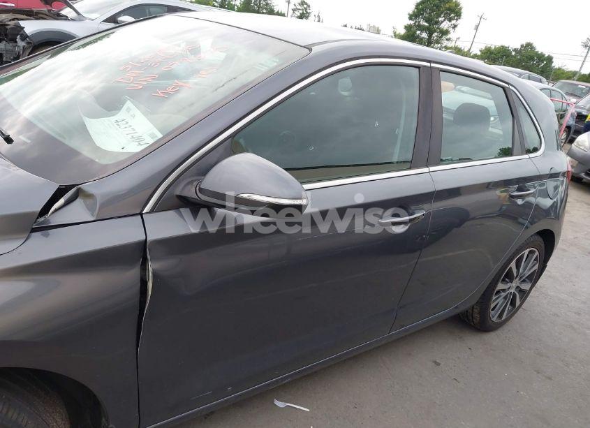 Photo 14 of 2018 Hyundai Elantra GT (VIN KMHH35LE3JU079670)