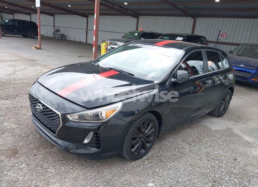 Photo 2 of 2018 Hyundai Elantra GT (VIN KMHH35LE5JU023553)