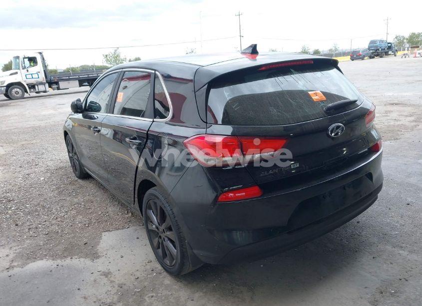 Photo 3 of 2018 Hyundai Elantra GT (VIN KMHH35LE5JU023553)